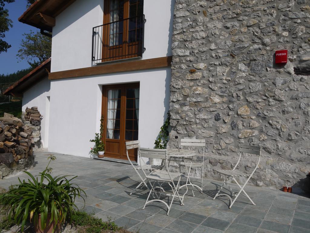 ديبا Agroturismo Erlete Goikoa -Estamos En El Camino De Santiago -We Are On The Camino De Santiago المظهر الخارجي الصورة