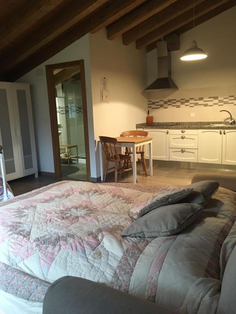 ديبا Agroturismo Erlete Goikoa -Estamos En El Camino De Santiago -We Are On The Camino De Santiago المظهر الخارجي الصورة